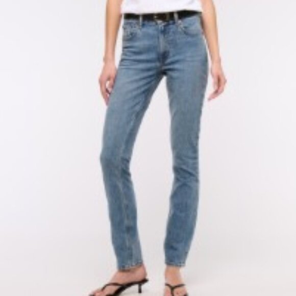 Abercrombie & Fitch Curve Love 90s Slim Straight Ultra High Rise - Light - Picture 1 of 5